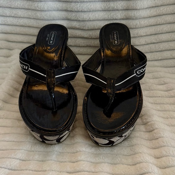 Coach Nella signature monogram wedge sandals - Picture 2 of 4
